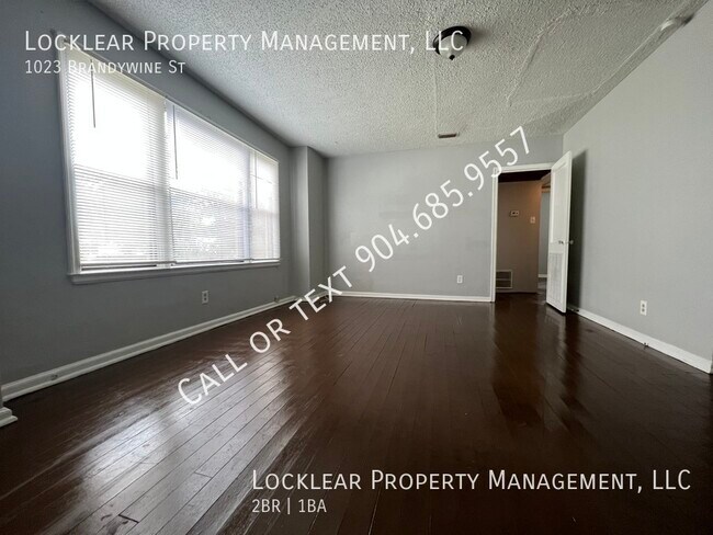 Foto del edificio - Charming 2 Bedroom Home