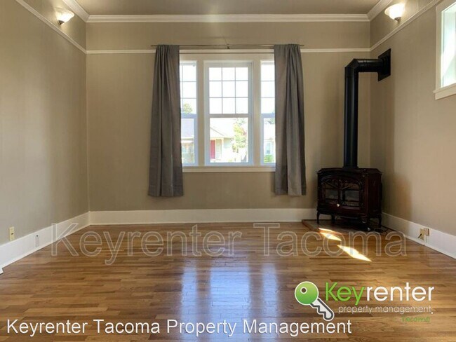 Foto del edificio - 4 br, 1.5 bath House - 1224 N Prospect Street