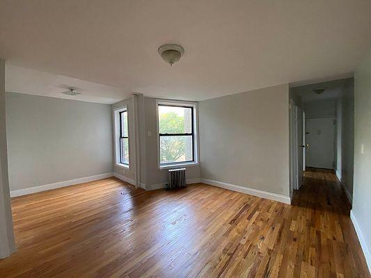 Foto principal - 2 bedroom in NEW YORK NY 10040