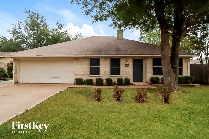 Primary Photo - 3717 Biscay Dr