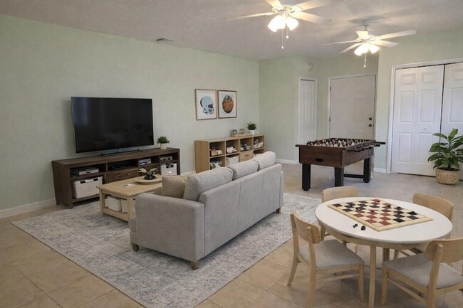 Building Photo - 17026 FL-54