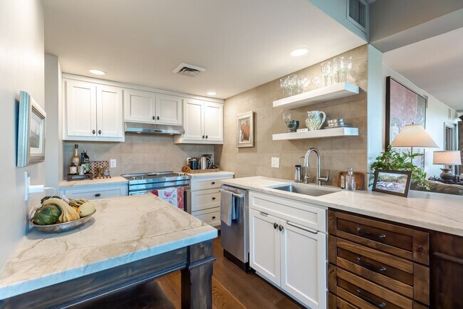 Foto del edificio - 1006 Guadalupe St