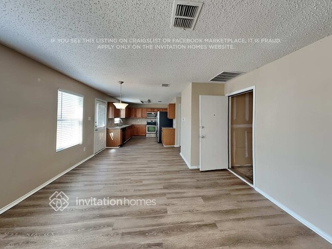 Building Photo - 3015 Cesareo Dr