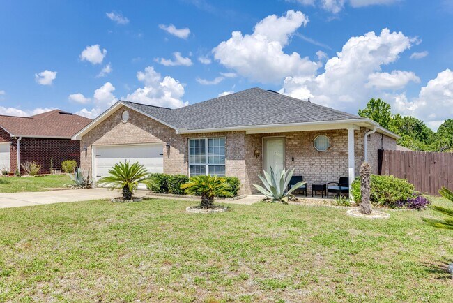 Building Photo - 285 Limestone Cir