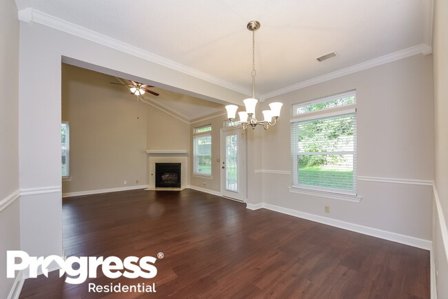 Building Photo - 2937 Chapelwood Dr