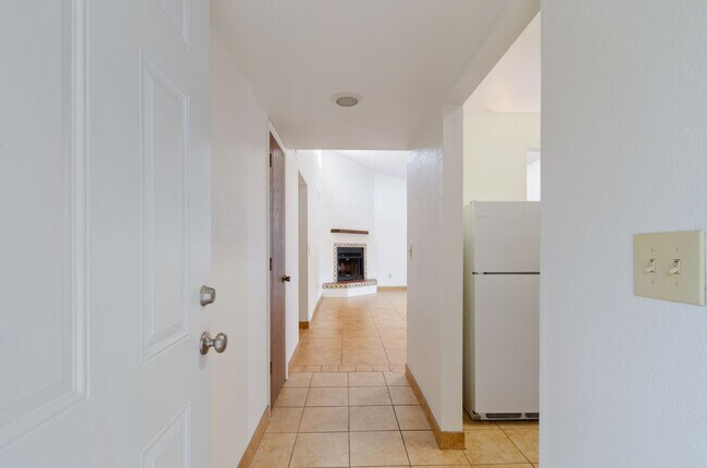 Foto del edificio - Private and Charming 2 Bed 1 Bath house