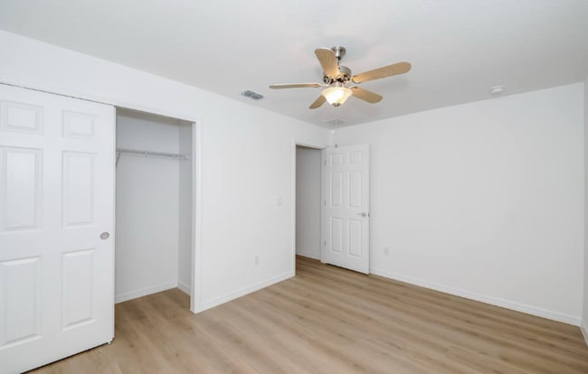 Building Photo - 249 Bird of Paradise Dr