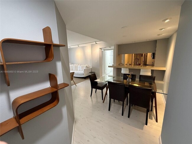Building Photo - 770 Claughton Island Dr