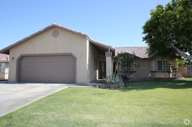 Building Photo - 81371 Avenida Coyote