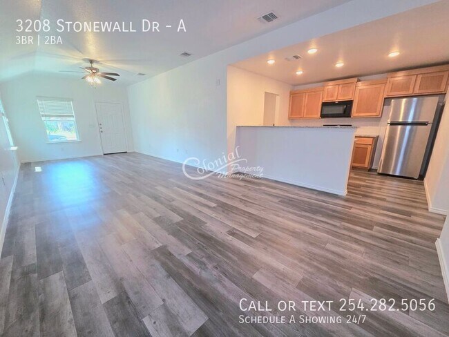 Building Photo - 3208 Stonewall Dr