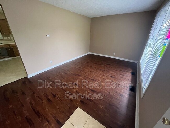 Foto del edificio - 1031 De Pauw Drive