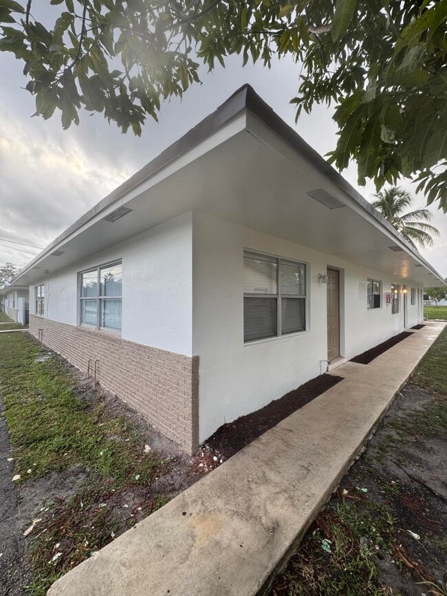 Building Photo - 1795 NW 55th Ave