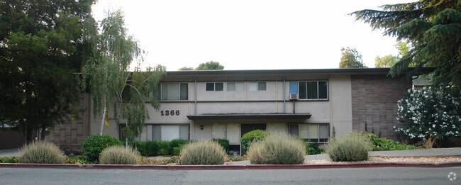 Foto del edificio - 1366 Oakland Blvd