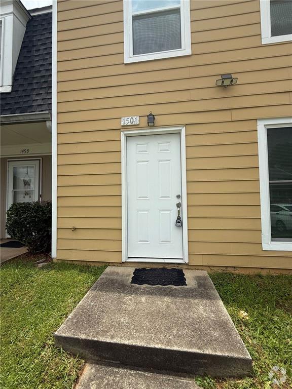 Building Photo - 1501 Kessock Way