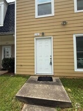 Building Photo - 1501 Kessock Way