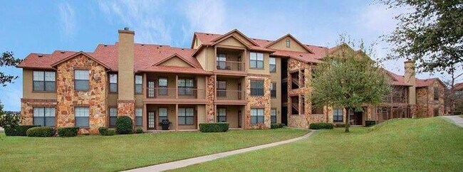 Building Photo - 8889 Cook Ranch Rd