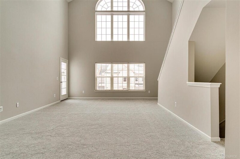 8387 Towne Center Cir Unit 59, Warren, MI 48093 Condo for Rent in