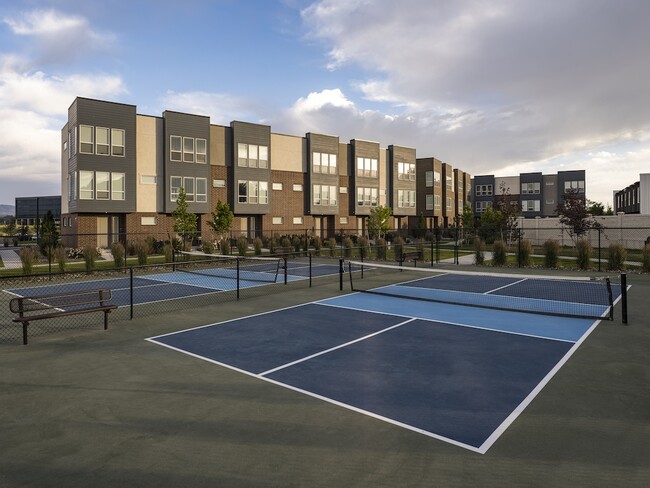 Canchas pickleball - Parc View Apartments & Townhomes