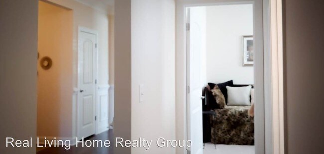 Building Photo - 3 br, 3 bath House - 805 Berkshire Ave.