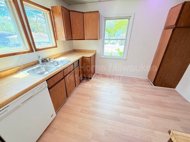 Foto del edificio - 2919 N 50th St