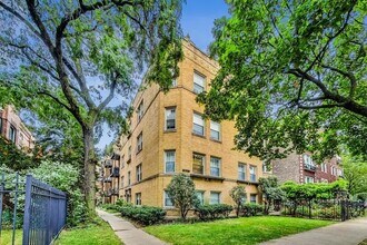 Building Photo - 4311 N Paulina St