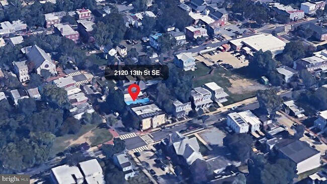 Foto del edificio - 2120 13th St SE