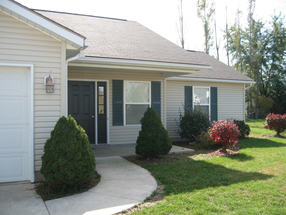 5220 Emalene Rd, Wooster, OH 44691 House Rental in Wooster, OH