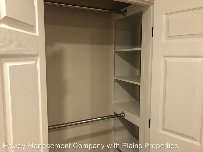 Foto del edificio - 2 br, 1 bath House - 302 Edge Ct