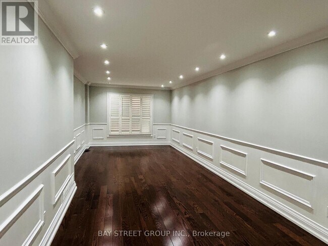 Building Photo - 52 Rosseter Rd