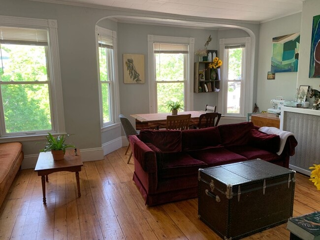 Photo - 75 Roberts St Apartment