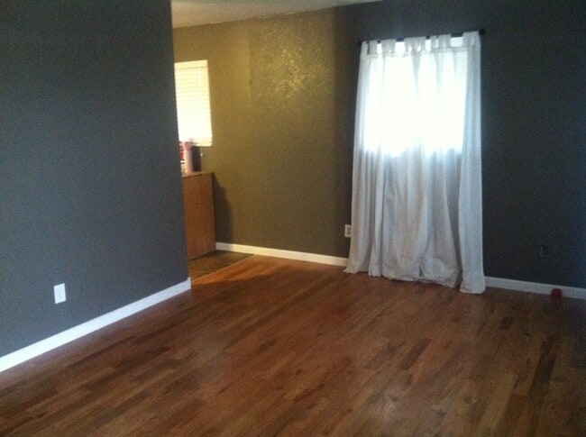 Building Photo - 7845 2nd St