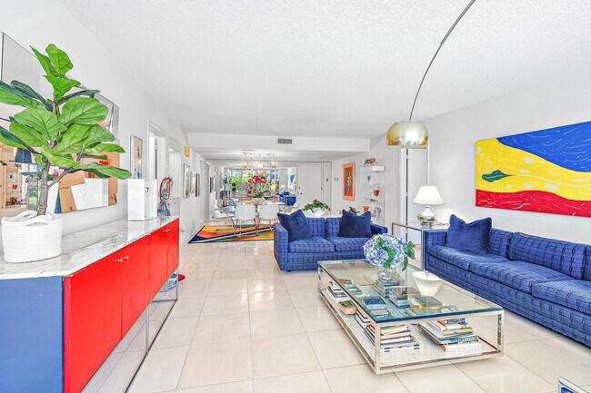 Building Photo - 2773 S Ocean Blvd