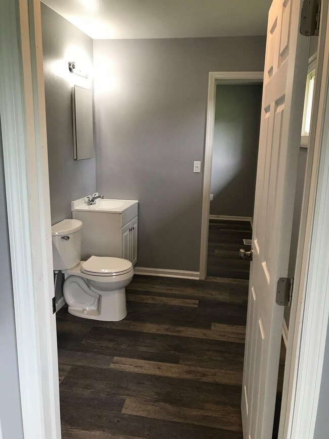 Building Photo - 6608 Walnut Ridge Rd