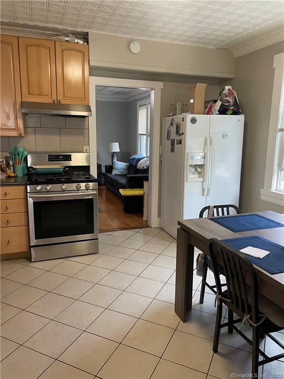 Building Photo - 259 Olivia St