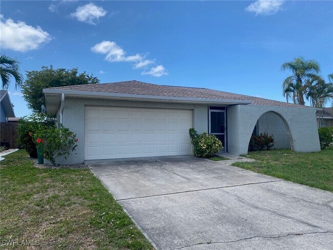 Foto del edificio - 9801 Owlclover St