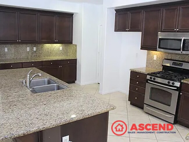 Foto del edificio - Gorgeous 2-Story 4 bdrm + Office House in Southwest