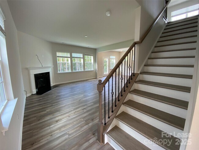 Building Photo - 18219 Stark Wy