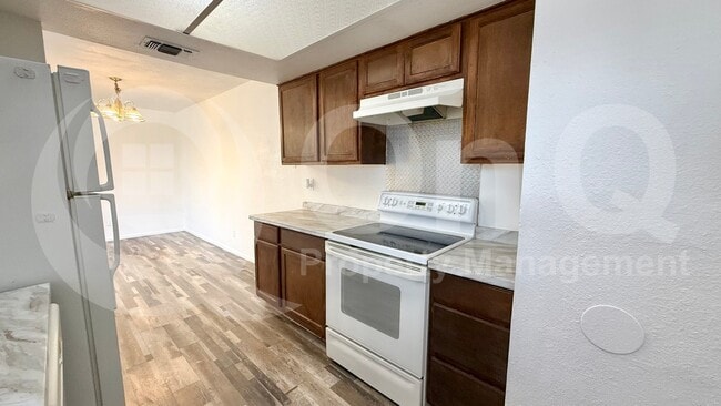 Building Photo - 4220 N 69th Ln
