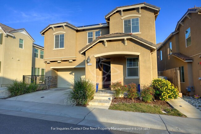 Building Photo - Large, centrally located home in Rocklin, CA