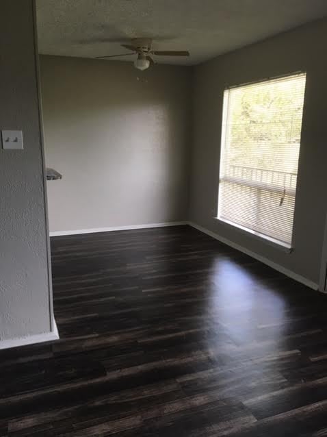 Building Photo - 3500 Decker Dr