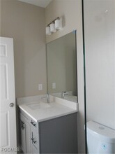 Building Photo - 937 Graystone Ave