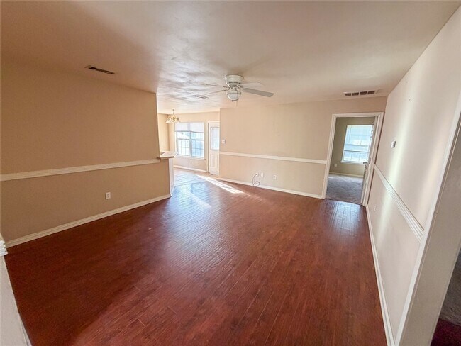 Foto del edificio - 1126 W Hunt St