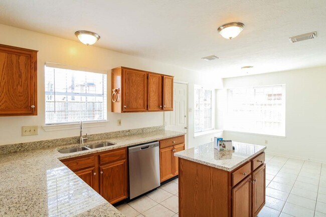 Foto del edificio - 4409 Spoonbill Dr