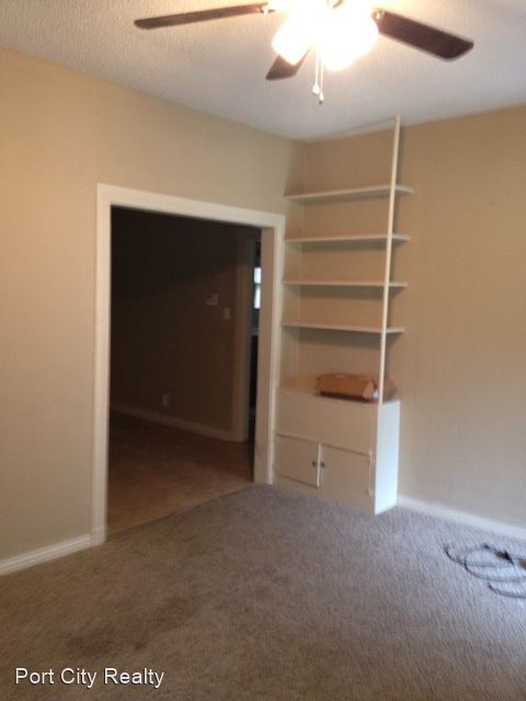 Foto del edificio - 3 br, 1 bath House - 1826 Midway Ave
