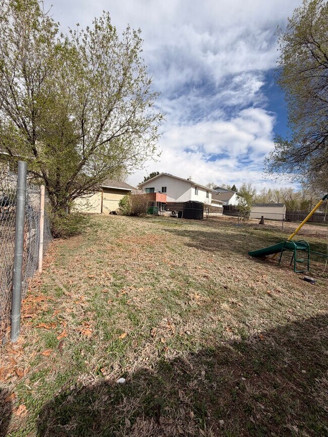 Foto del edificio - 6353 Chippewa Rd