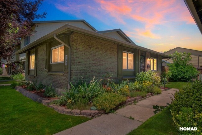 Charming 2BR House in Denver - Charming 2BR House in Denver