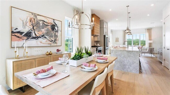 Foto del edificio - 2528 Mountain Ash Ln
