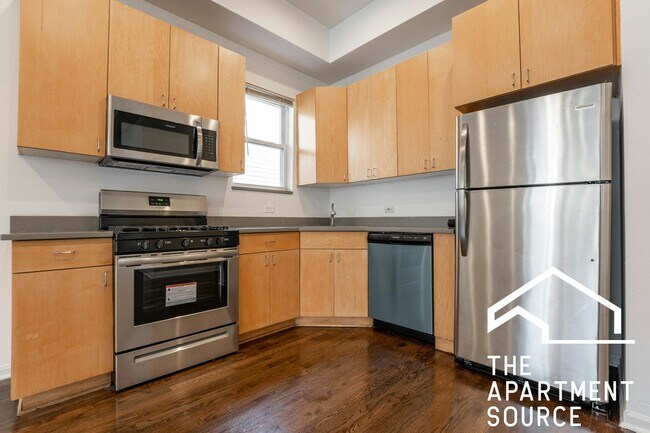 Foto del edificio - 2112 N Campbell Ave