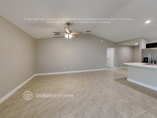 Building Photo - 714 SW McCracken Ave