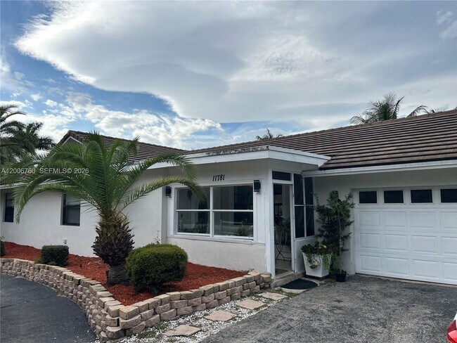 Foto del edificio - 11781 NW 14th St